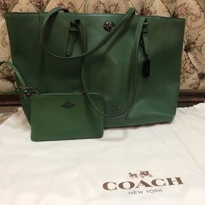 Coach tote & wallet
